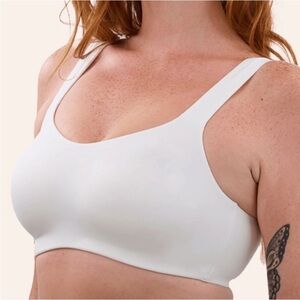 Huug Daily Embrace Pullover Bra White Extra Large